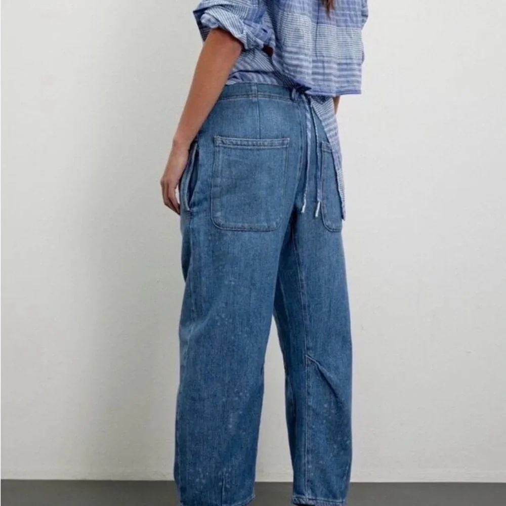 We The Free Light Blue Boyfriend Jeans - Picture 2 of 6